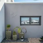 V5 Emma - Luxury 5 Bedroom, Pool And Jacuzzi Villa