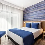 V5 Emma - Luxury 5 Bedroom, Pool And Jacuzzi Βίλα