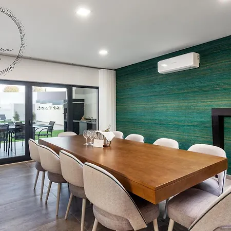 V5 Emma - Luxury 5 Bedroom In With Private Pool And Jacuzzi Villa Alvor