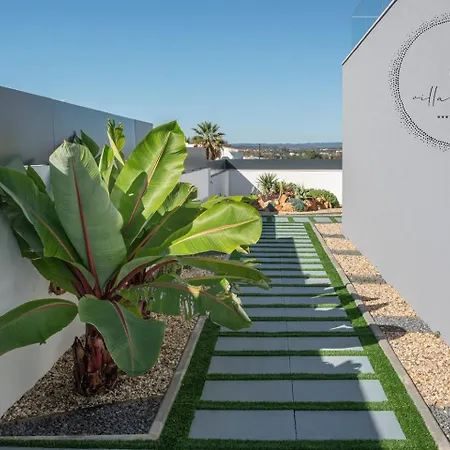 Private Alvor Villa With Pool And Jacuzzi