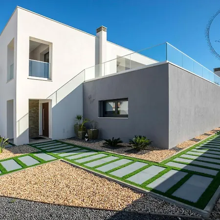 Private Alvor Villa With Pool And Jacuzzi Villa