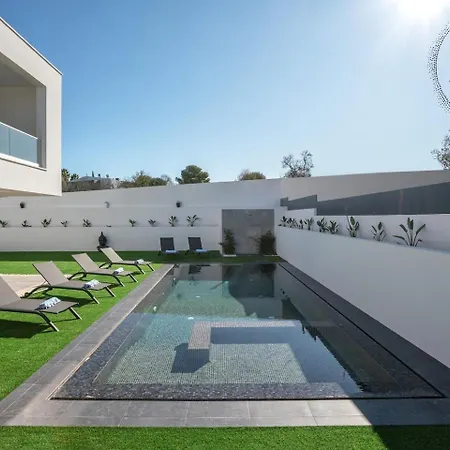 Private Alvor Villa With Pool And Jacuzzi Villa Alvor