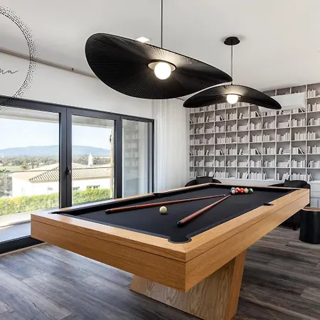 Private Alvor Villa With Pool And Jacuzzi Villa *