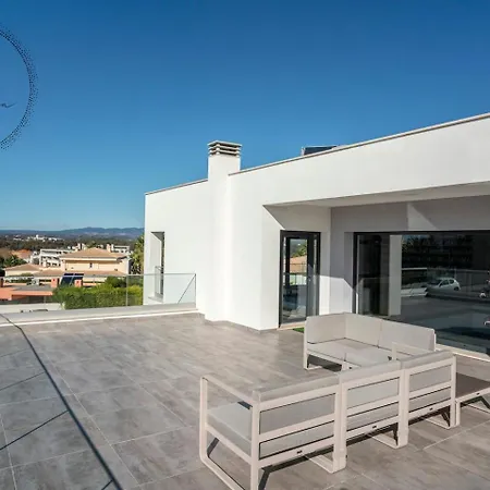 Private Alvor Villa With Pool And Jacuzzi *