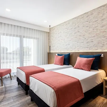 V5 Emma - Luxury 5 Bedroom In With Private Pool And Jacuzzi * Алвор