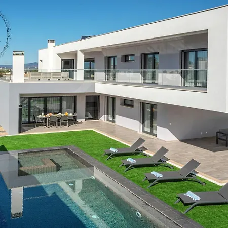 Villa Private Alvor Villa With Pool And Jacuzzi Alvor