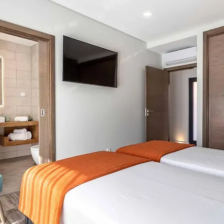 Private With Pool And Jacuzzi Alvor