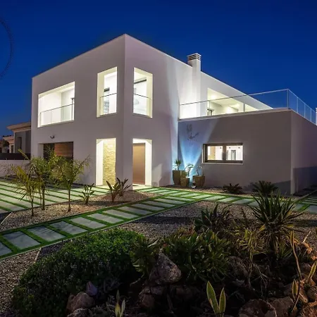 Βίλα Private Alvor Villa With Pool And Jacuzzi Alvor