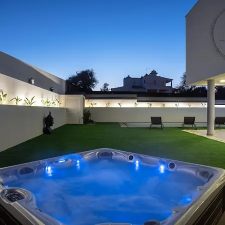 Private Alvor Villa With Pool And Jacuzzi Βίλα Alvor